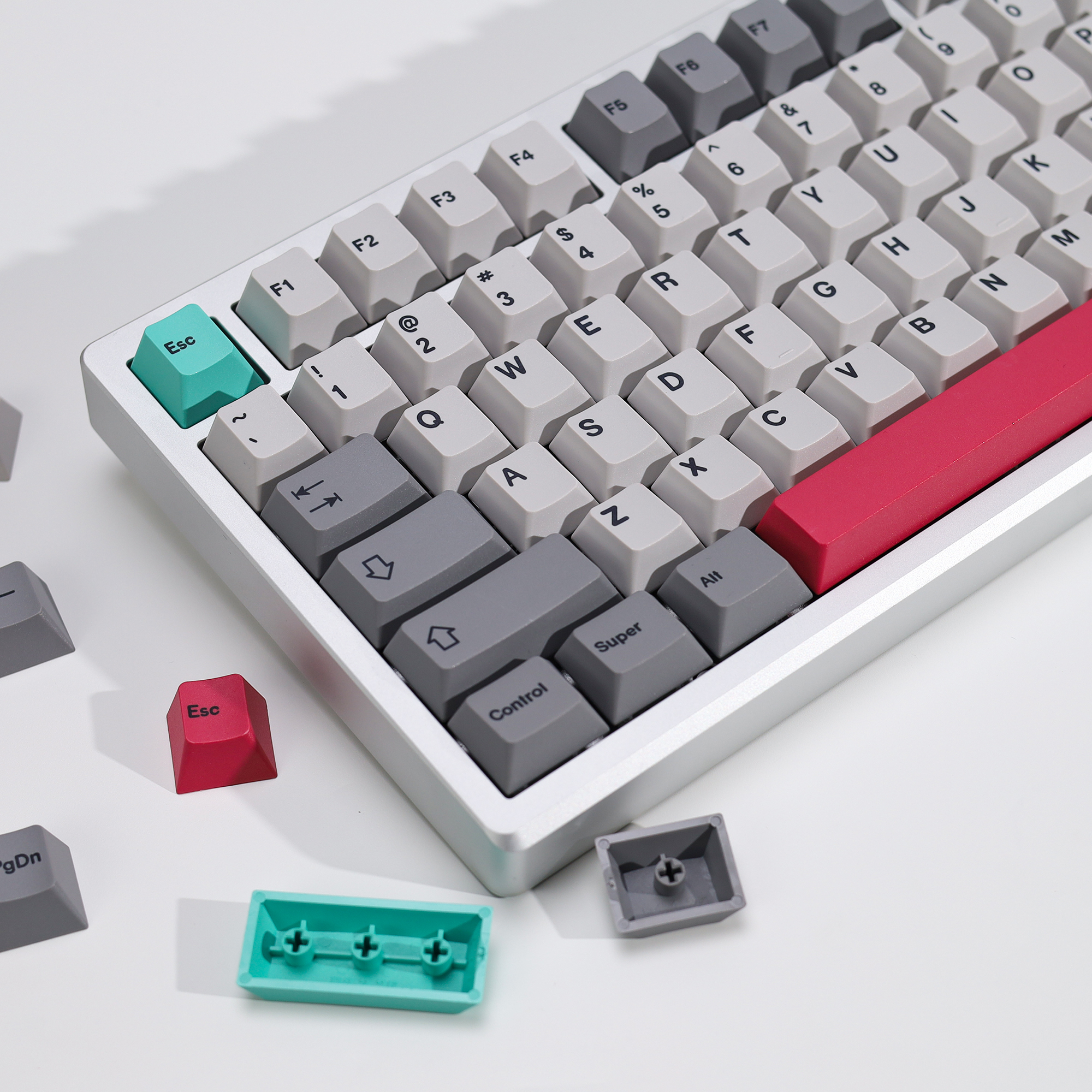 KBDiy GMK Modern Dolch Keycaps - Retro Gaming Uk reseña y precio