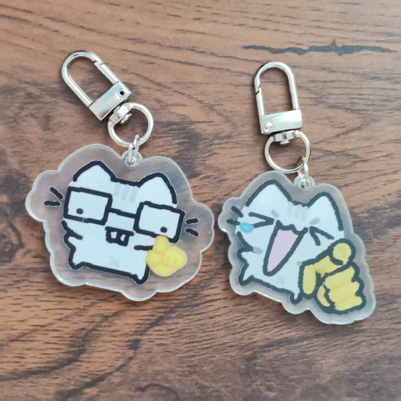 2d Flat Pixel Cat Keychain - G - Retro Gaming Design reseña y precio